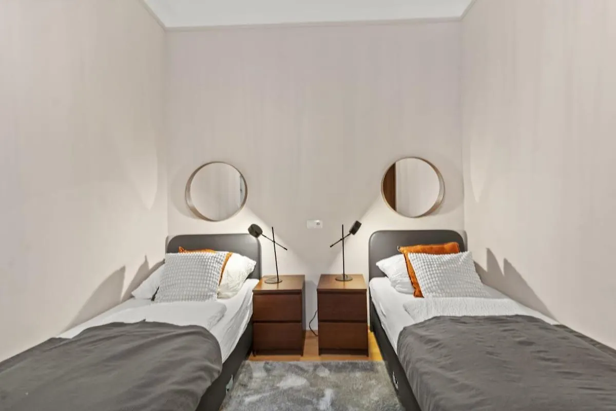 Apartamento Neben Augarten I 5 Min To Metro I 10 Min To City Viena