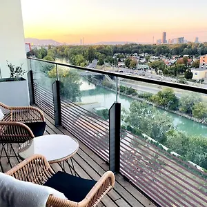 Sunrise Above Sky With Rooftop Pool Wiedeń
