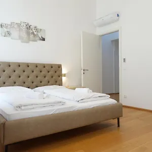  Apartment 4 Red Star 8