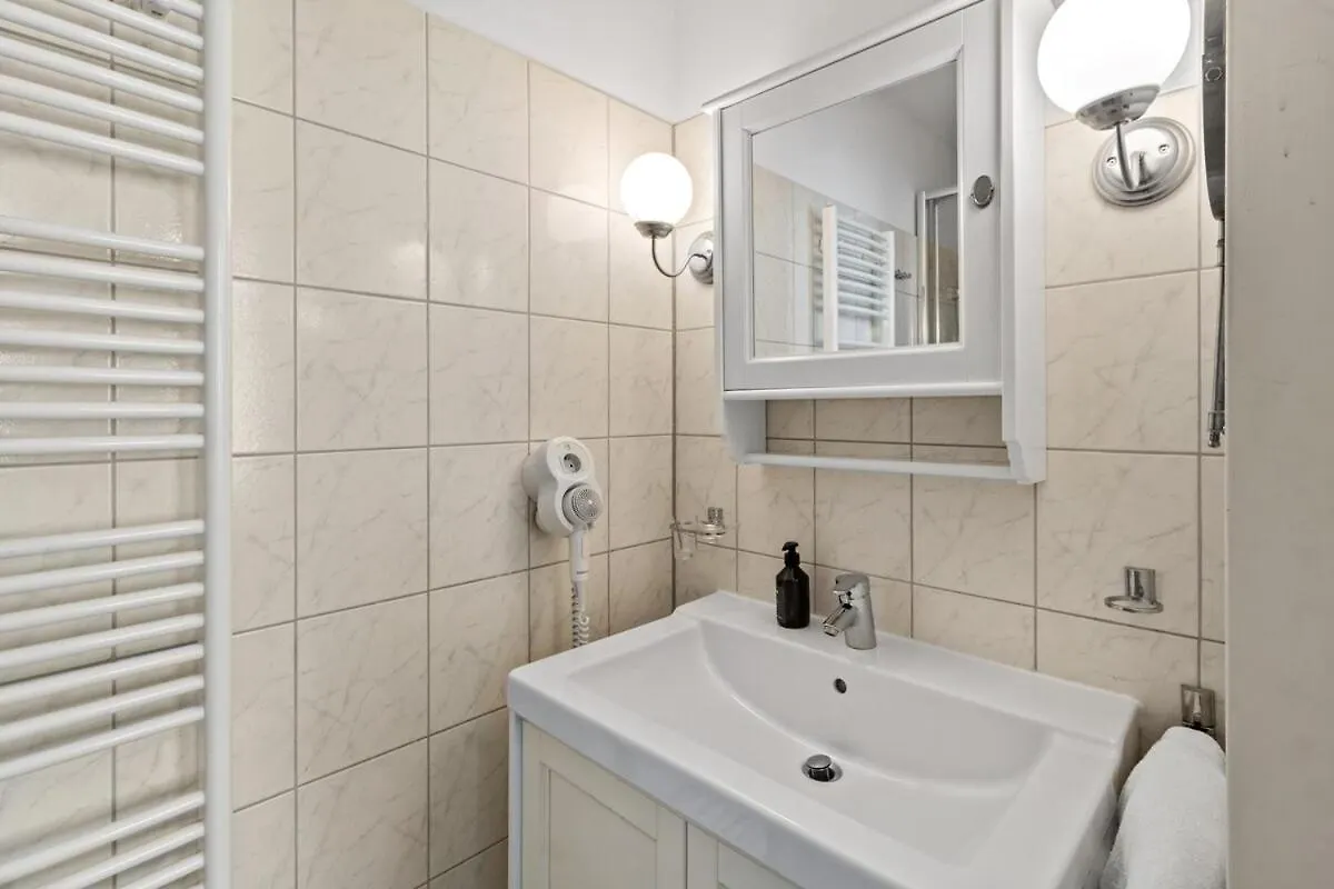 Neben Augarten I 5 Min To Metro I 10 Min To City Vienna Apartment