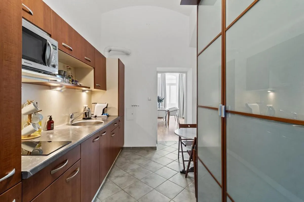 Apartment Neben Augarten I 5 Min To Metro I 10 Min To City Vienna Austria