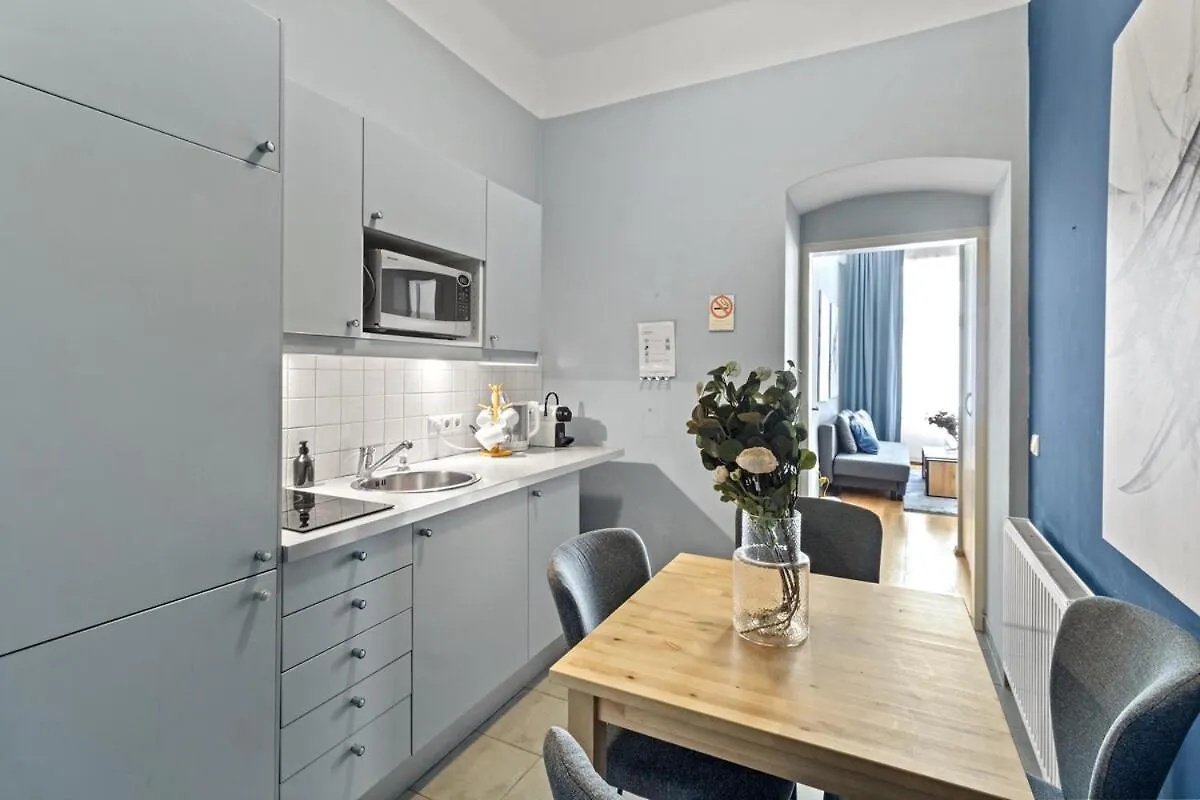 Neben Augarten I 5 Min To Metro I 10 Min To City Vienna Apartment